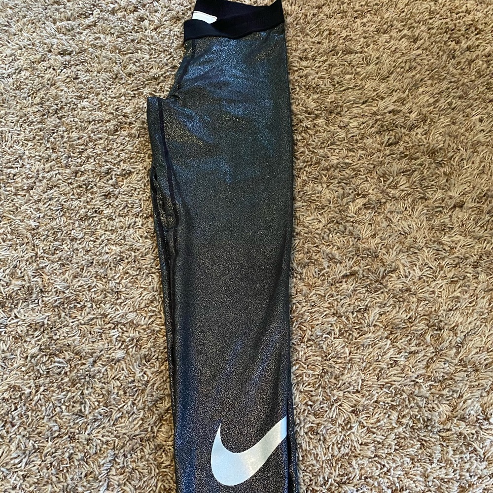 Nike leggings